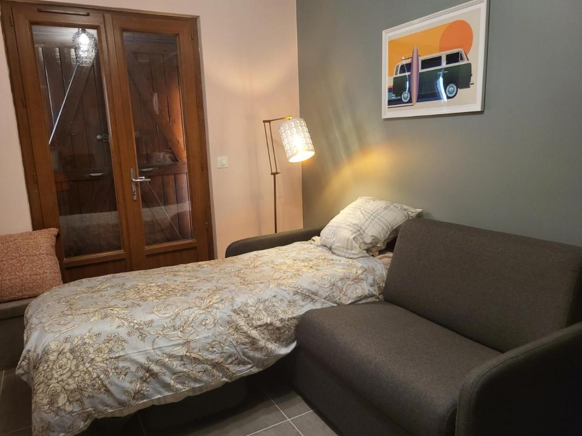 Logement proche de Bordeaux, route des Châteaux Ludon-Médoc Extérieur photo