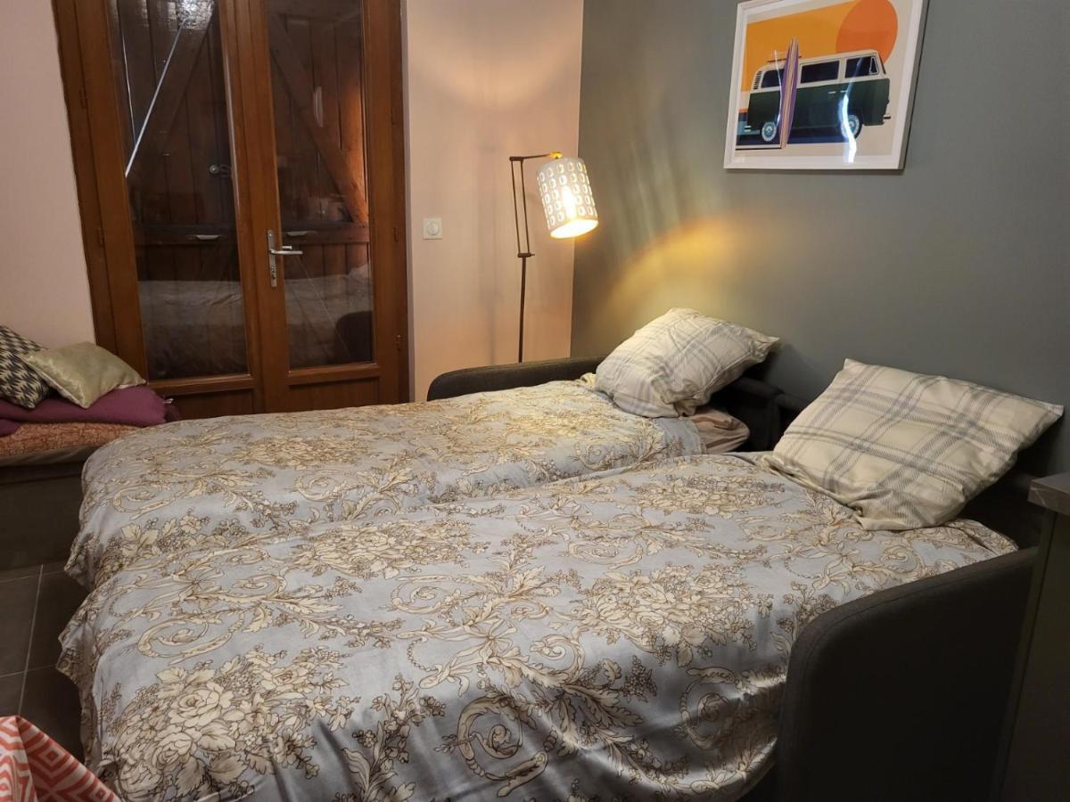Logement proche de Bordeaux, route des Châteaux Ludon-Médoc Extérieur photo