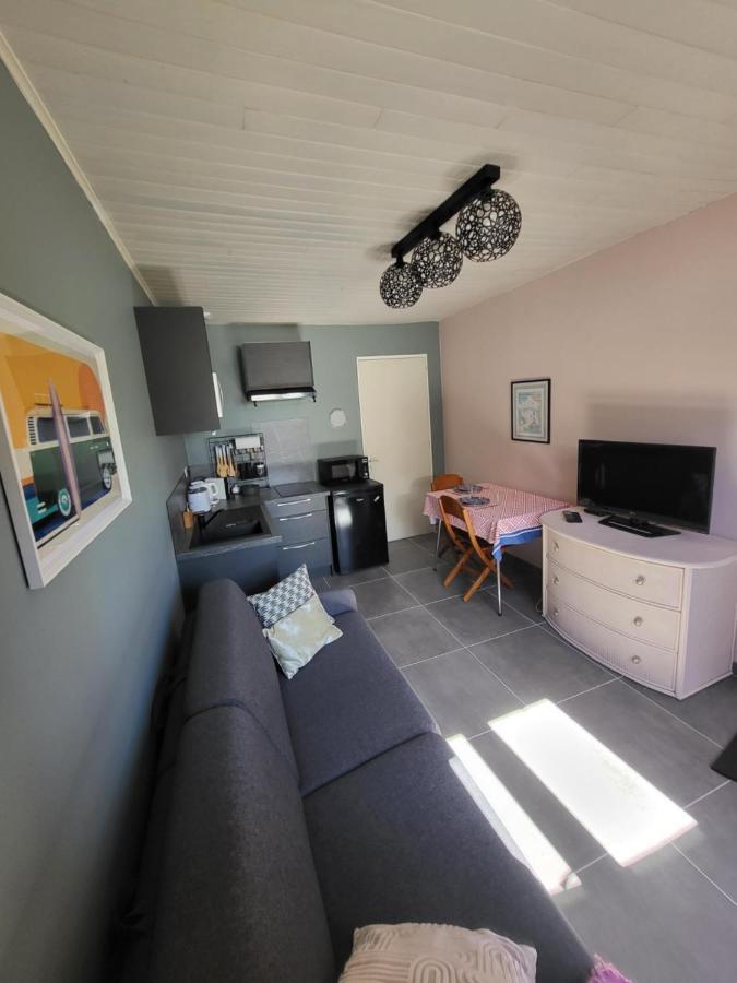 Logement proche de Bordeaux, route des Châteaux Ludon-Médoc Extérieur photo